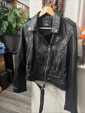 Zara Black Leather Biker Jacket - Women